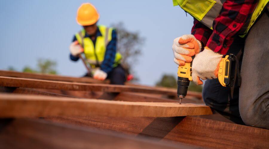 Professional New roof installation in Pilot Knob, MO